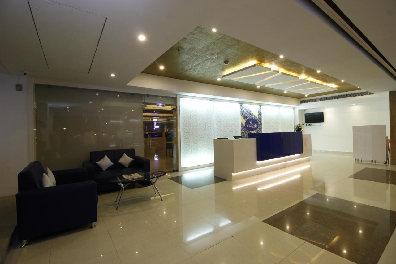 Nova Pride Hotel Hyderabad Eksteriør bilde