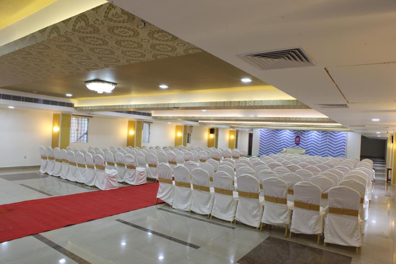Nova Pride Hotel Hyderabad Eksteriør bilde