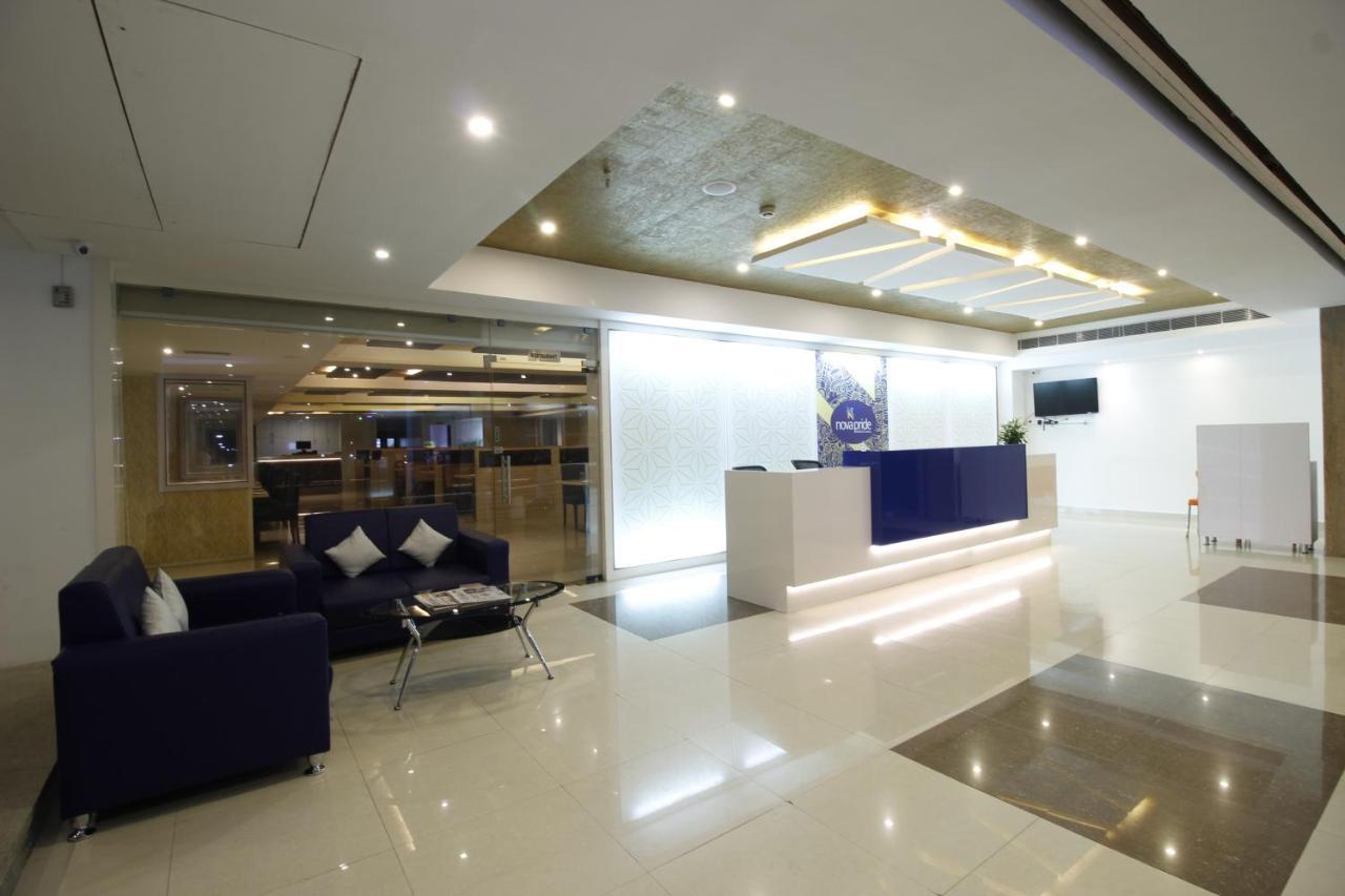 Nova Pride Hotel Hyderabad Eksteriør bilde