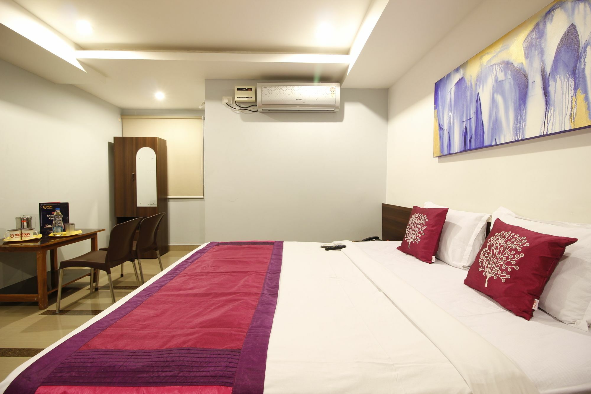 Nova Pride Hotel Hyderabad Eksteriør bilde